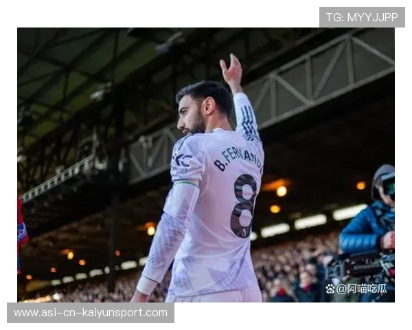 布鲁诺任意球掠过人墙直入网窝